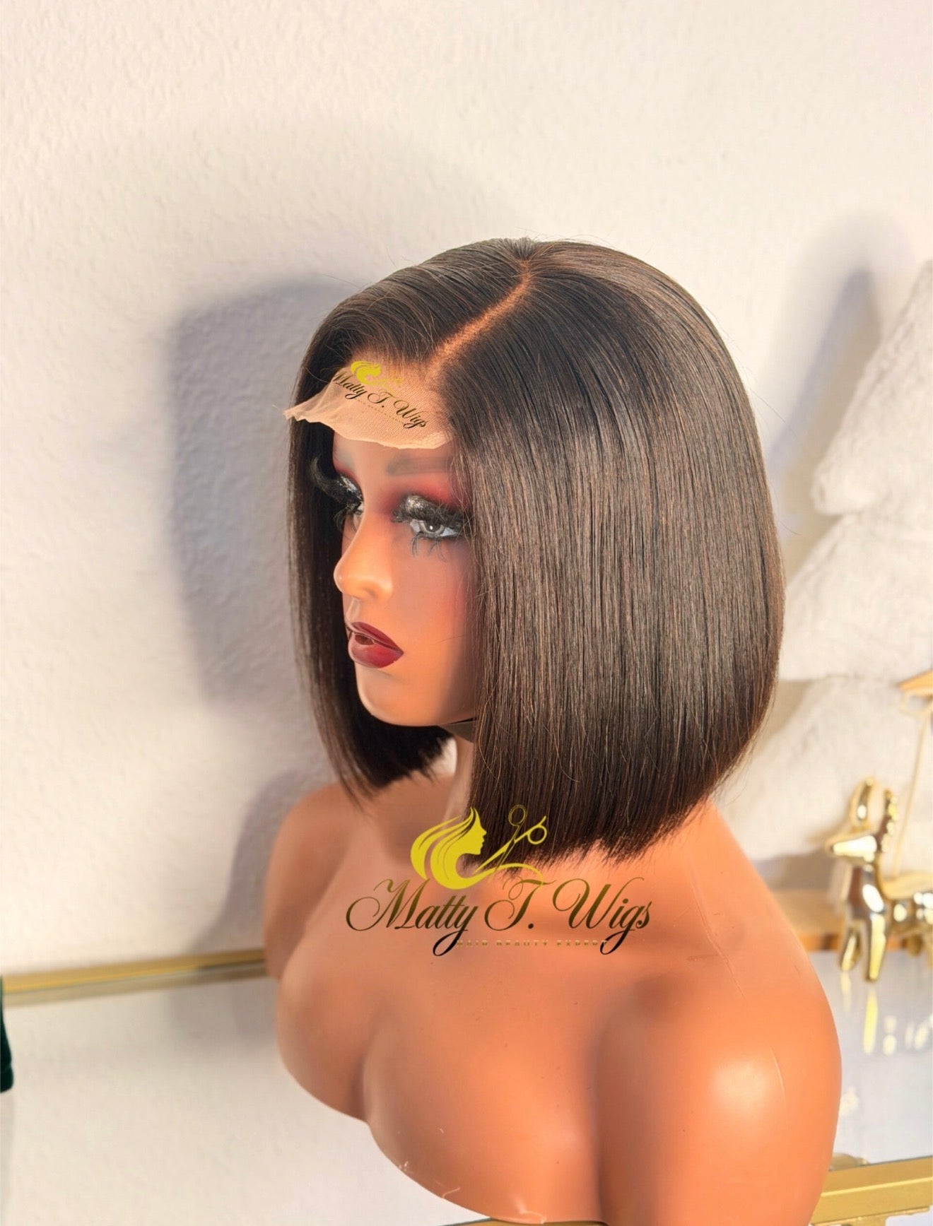 Saphir 10inch Bob Wig